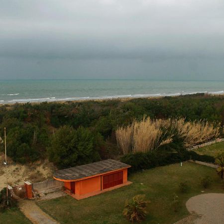 Appartamento Vicino Alla Spiaggia Calambrone Luaran gambar